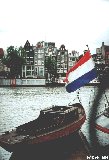 Amsterdam - rieka Amstel, na ktorej postavili kedysi priehradu �dam� - z toho vznikol n�zov Amsterdam